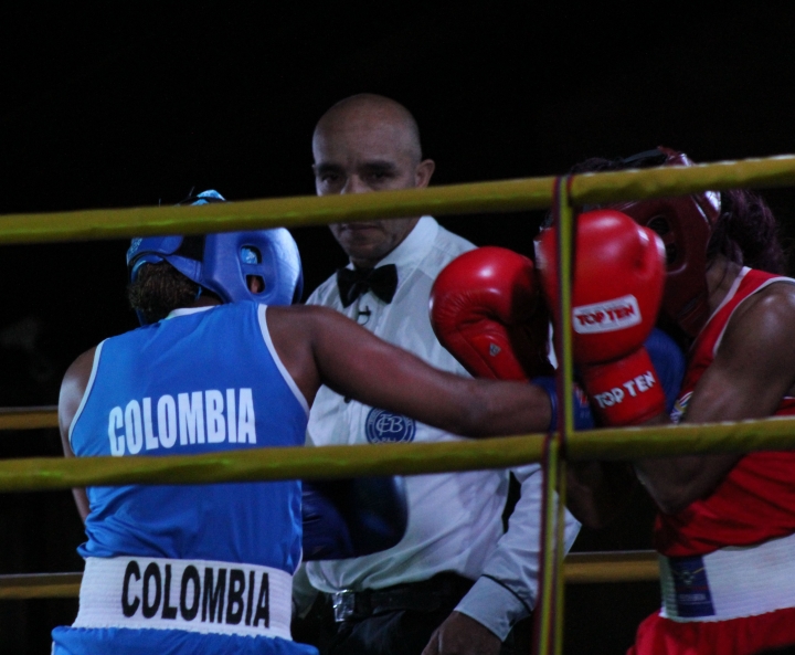 Noche de combates en la capital