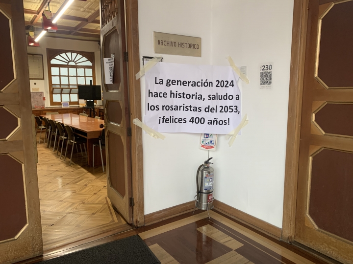 &quot;La generación 2024 hace historia, saludo a los rosaristas del 2053, ¡felices 400 años!