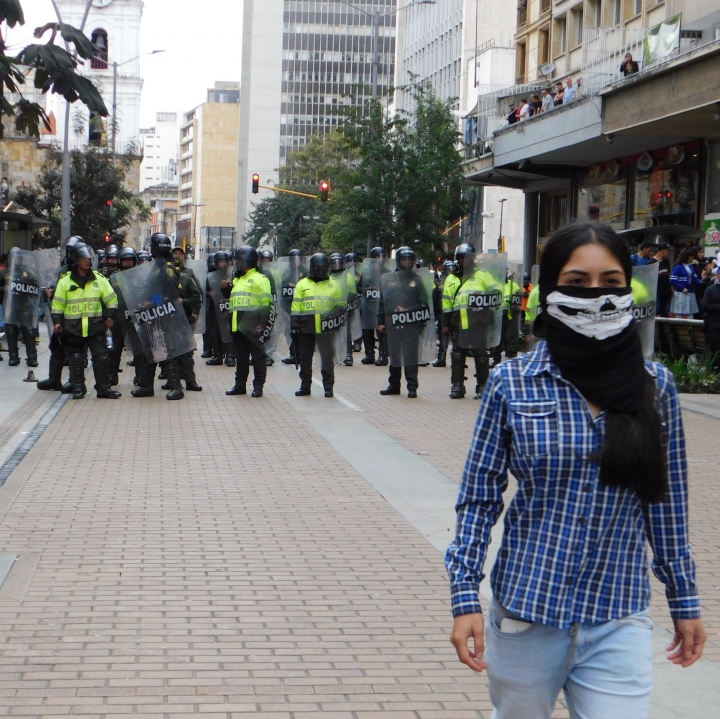 Estudiantes y docentes protestaron por un mejor acceso y calidad en la educación superior