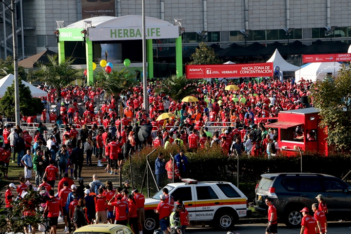 El punto de encuentro de la carrera fue la PLaza de Alfiles del Centro Comercial Gran Estación.