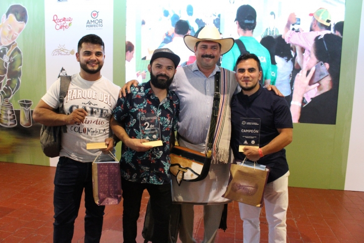 Carlos G&oacute;mez, Adrian Quintero y Juli&aacute;n Trejos