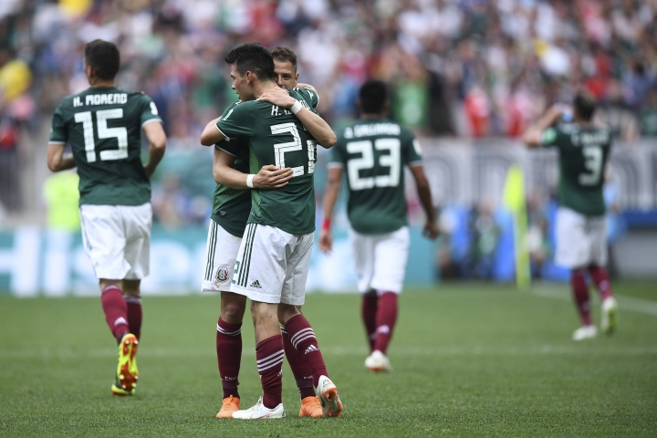 Hirving Lozano y Javier 'Chicharito' Hernández