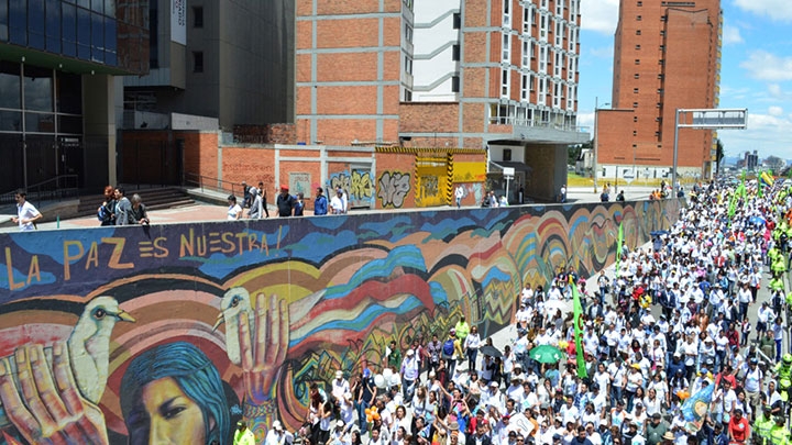 Los asistentes enfatizaron la marcha por el respeto a la vida y a la mujer.