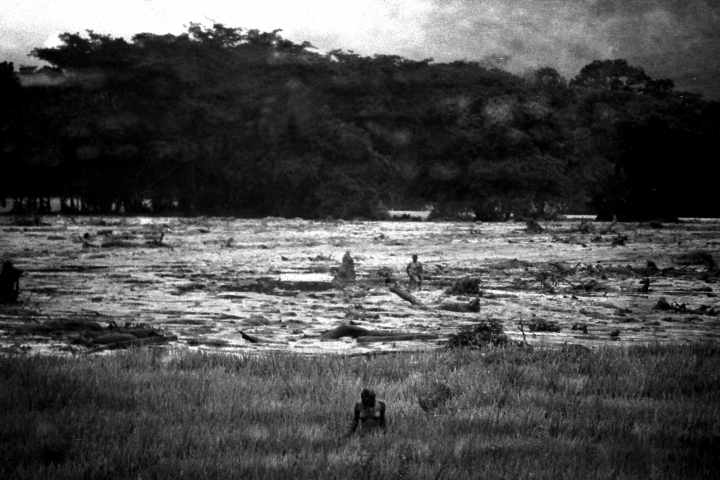 Lo &uacute;nico que se ve&iacute;a de Armero era barro