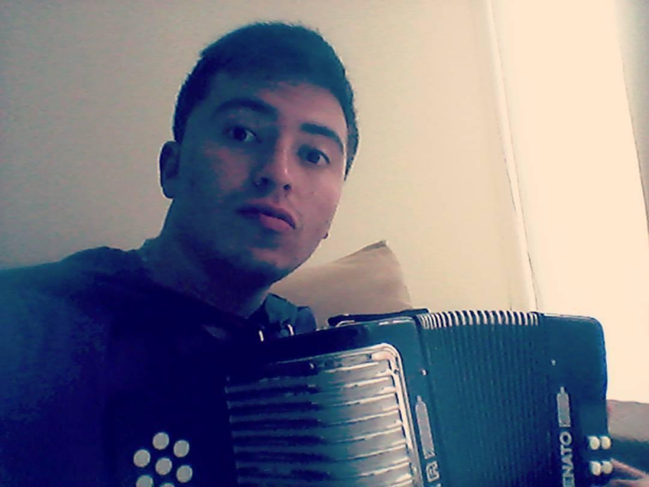 Luis Felipe Ospina, el joven acordeonero bogotano que encontró una conexión entre la música y el medio ambiente