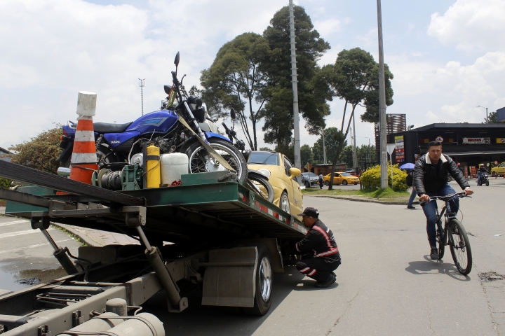En lo que va del a&ntilde;o, 133 personas han perdido la vida en las v&iacute;as de la capital; el 44% de ellas viajaban en motocicleta