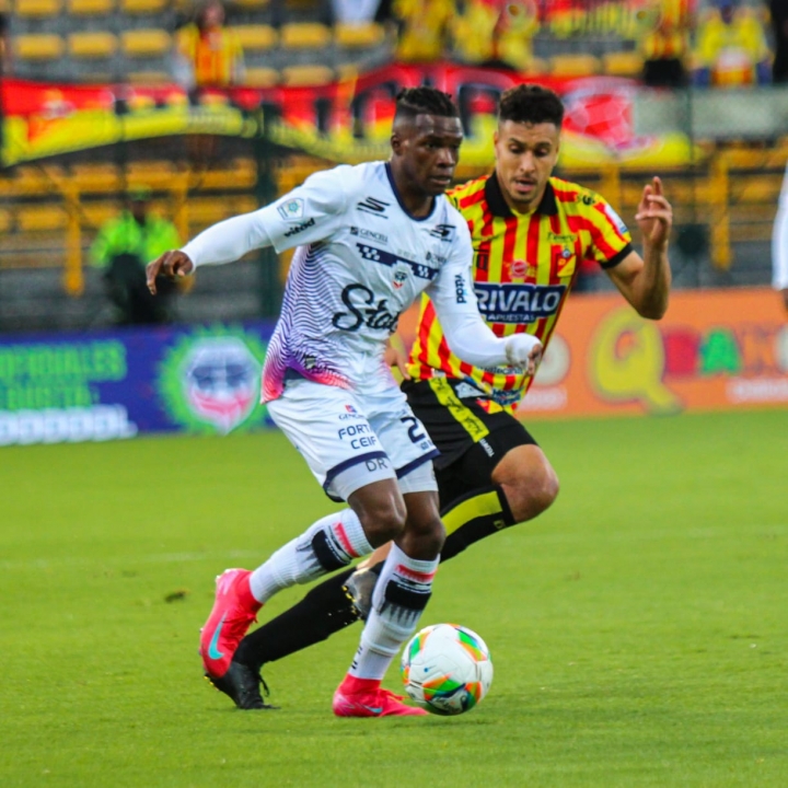 Pereira tuvo m&aacute;s oportunidades claras de gol