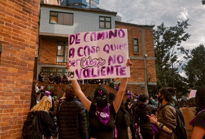 En imágenes, las marchas del 8M en Bogotá