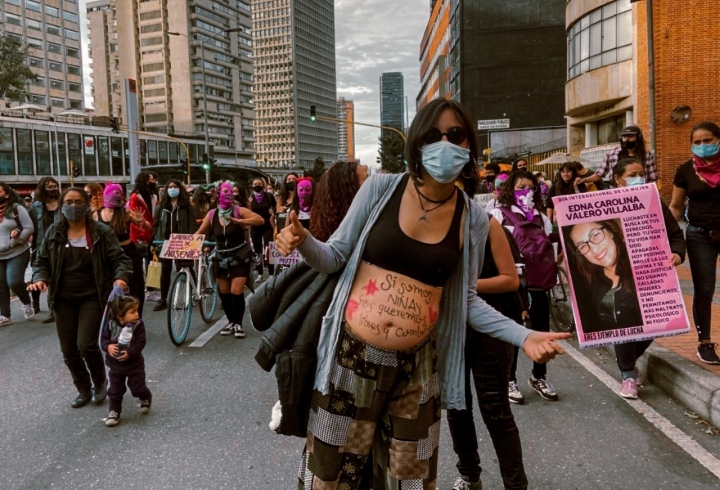 En imágenes, las marchas del 8M en Bogotá