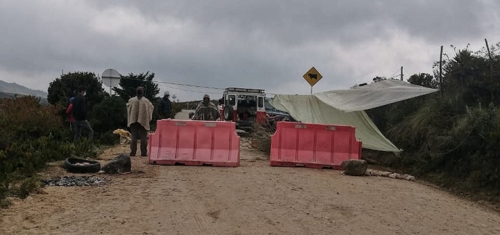 Campesinos de Sumapaz bloquearon las vías.