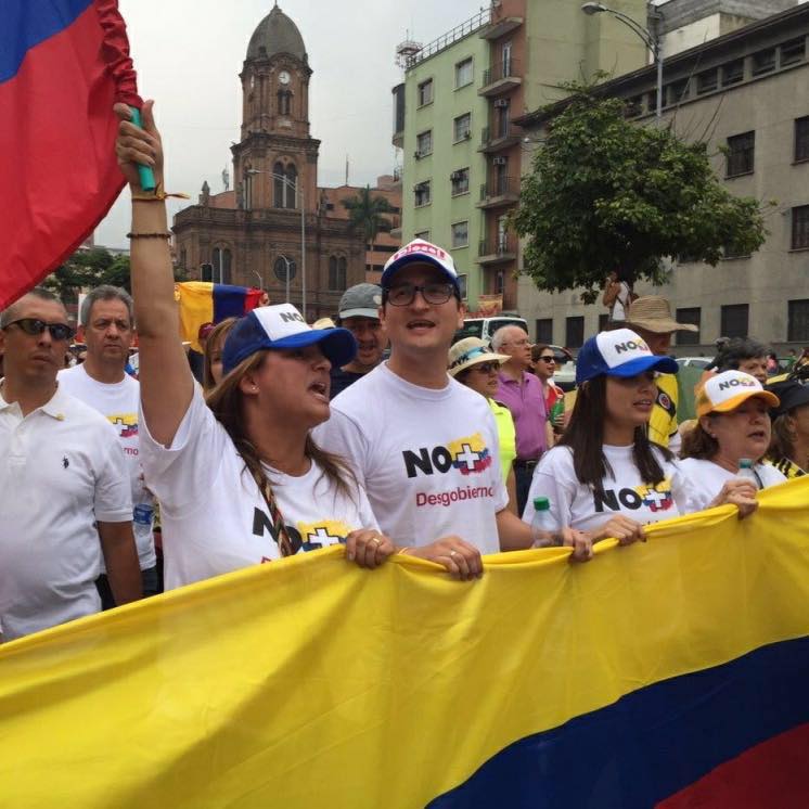 “Al gobierno de Juan Manuel Santos le falta todo”: Paola Holguín