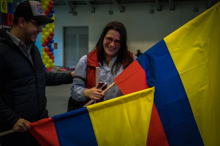 Así se vivió la derrota de Federico Gutiérrez en su sede de campaña