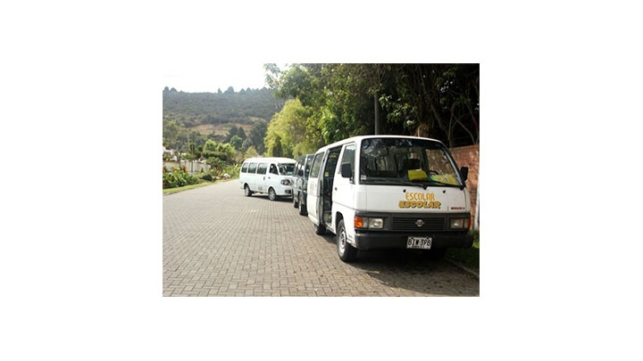 Según la Alcaldía de Bogotá 20.000 carros son de transporte escolar