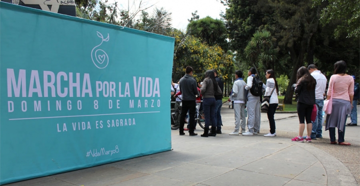 A las 10 de la ma&ntilde;ana ya hab&iacute;a fila.