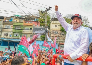 Luiz Inácio Lula da Silva ya había sido presidente de Brasil. Ganó las elecciones por un estrecho margen contra el actual mandatario, Jair Bolsonaro.|||