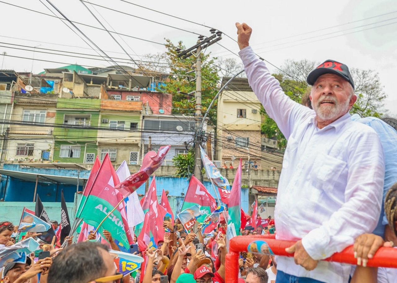 Luiz Inácio Lula da Silva ya había sido presidente de Brasil. Ganó las elecciones por un estrecho margen contra el actual mandatario, Jair Bolsonaro.|||