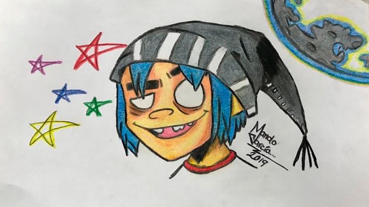 2D, el líder y cantante principal de la banda, su voz en personificada por Damon Albarn.