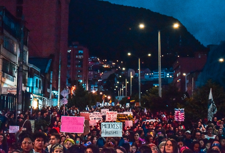 Fueron miles de personas que estuvieron pacíficas sin la presencia del ESMAD.