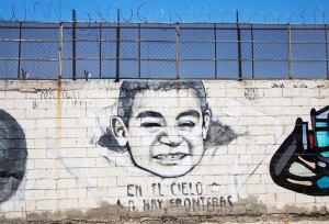 Graffiti en la frontera de Tijuana, entre México y Estados Unidos|||