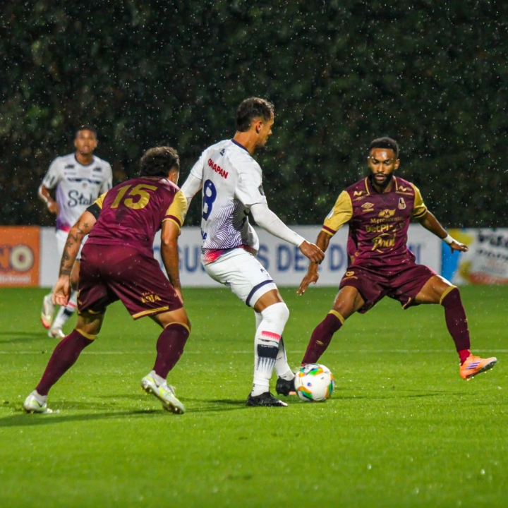 Andr&eacute;s Ricaurte es el capit&aacute;n y gran referente de los amix