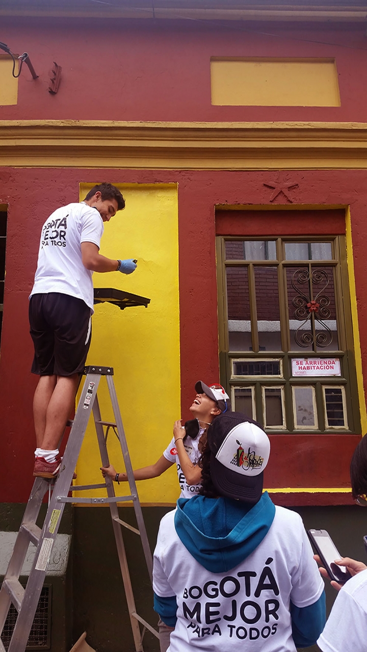 Voluntariados, la nueva apuesta de la alcaldía para renovar las calles del centro de Bogotá