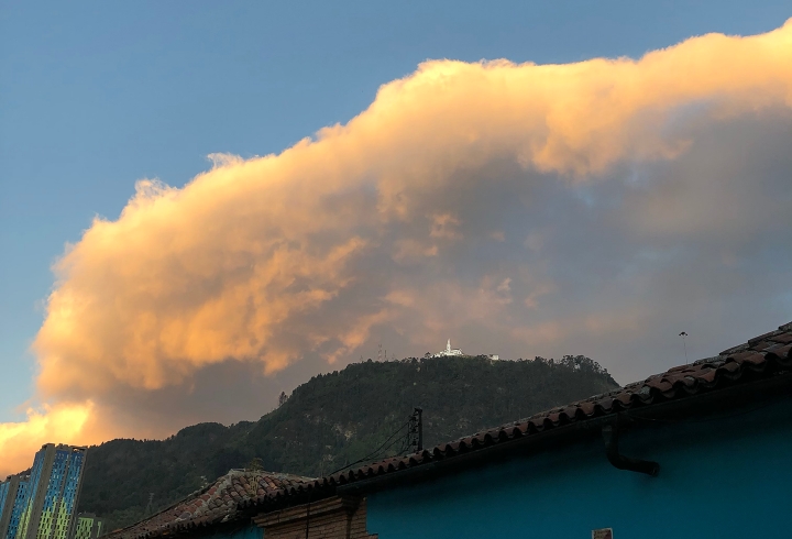 Monserrate al atardecer