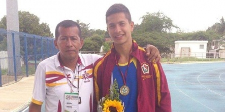 Alan Bayona era subcampe&oacute;n nacional de atletismo