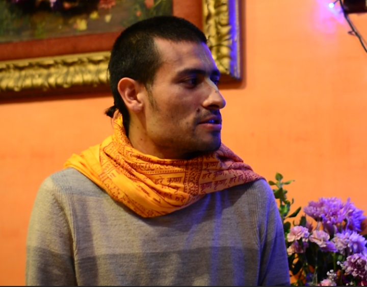 El Hare Krishna que conquist&oacute; Bogot&aacute;