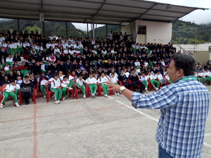 Yebrail Mart&iacute;nez. Twitter: @yebrailmartinez..