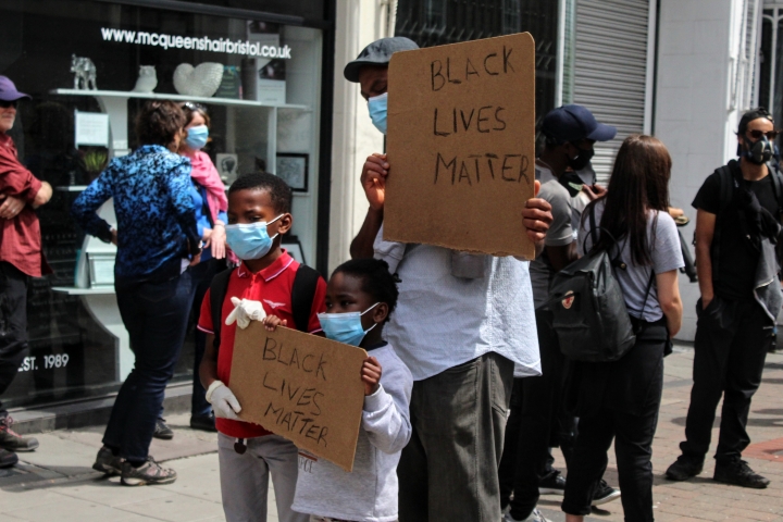 #BlackLivesMatter: Fotogalería de las marchas contra el racismo en Bristol