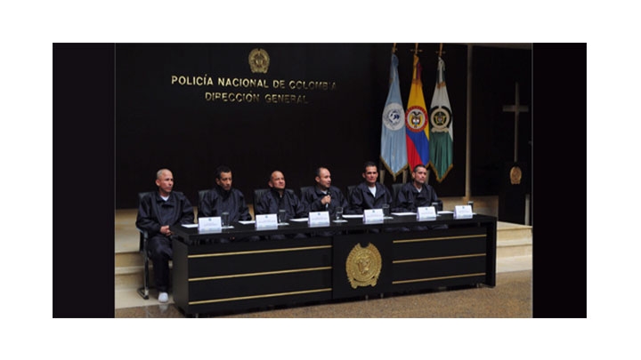 Rueda de prensa con los 6 policías liberados