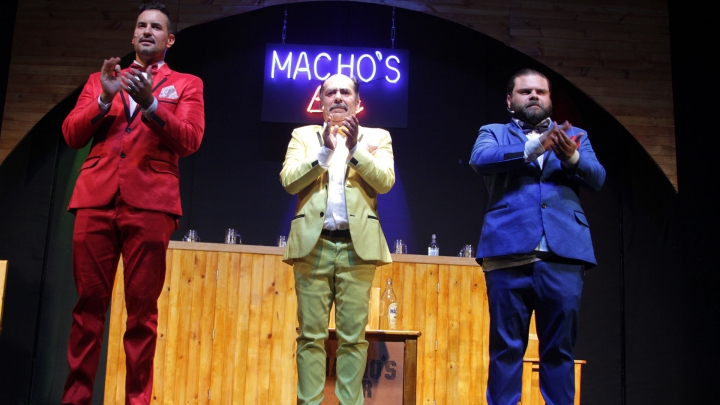 Protagonistas de la obra "Machos", teatro Santaf&eacute;.