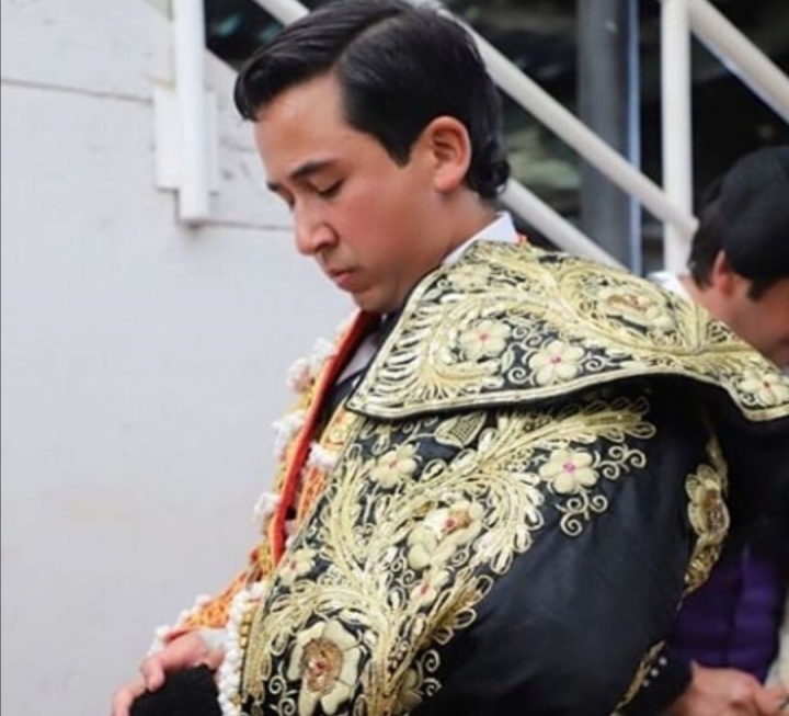 Moreno Muñoz minutos antes de una corrida en Manizales.