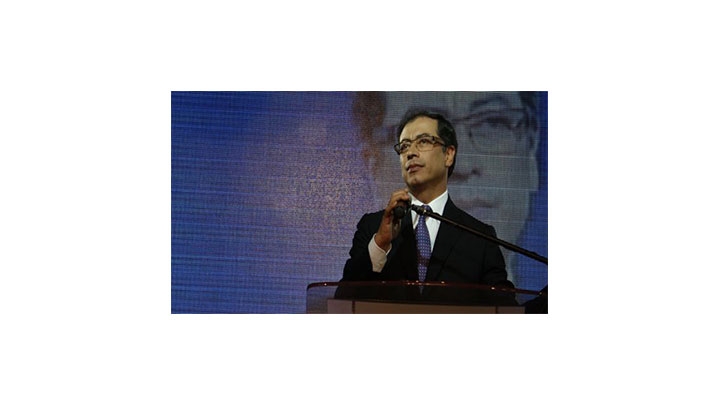 A qu&eacute; se comprometi&oacute; el nuevo alcalde