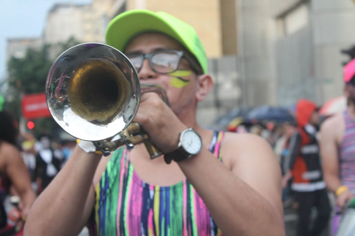 As&iacute; se vivi&oacute; el desfile inaugural del FITB 2016