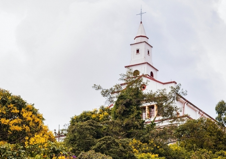 Descubre Bogotá: el top cinco de sitios turísticos en la ciudad, según la IA